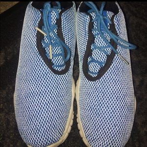 Jordan future shoes